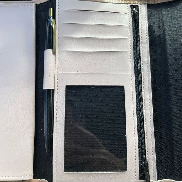 Princess Gardner vintage light pink check wallet with  kiss closure coin… - Picture 6 of 15